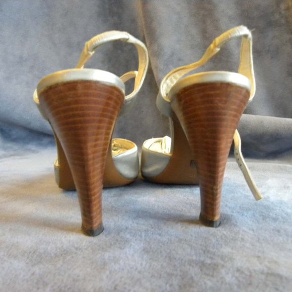 Giorgio Armani - Picture 6 of 7